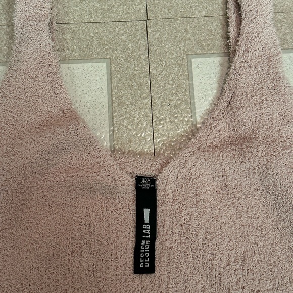 NWOT DESIGN LAB FALL BOHO FLEECE COZY WARM SOFT VNECK TANK TOP BEIGE - Picture 4 of 4